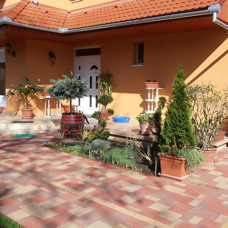 Gal Apartmanhaz Harkány Dış mekan fotoğraf