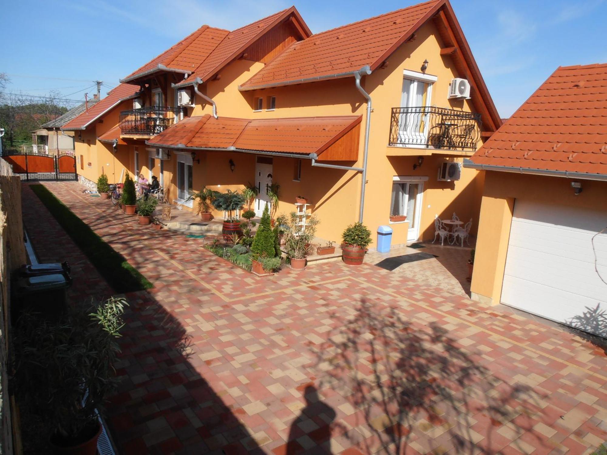 Gal Apartmanhaz Harkány Dış mekan fotoğraf