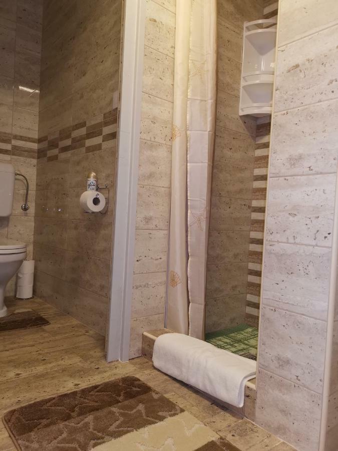 Gal Apartmanhaz Harkány Dış mekan fotoğraf